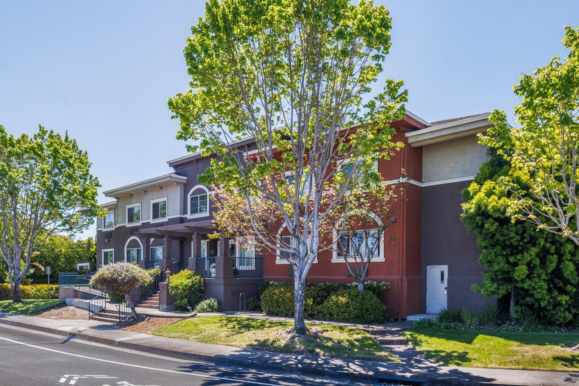 Holiday Inn Express & Suites Mountain View Silicon Valley By Ihg Eksteriør bilde