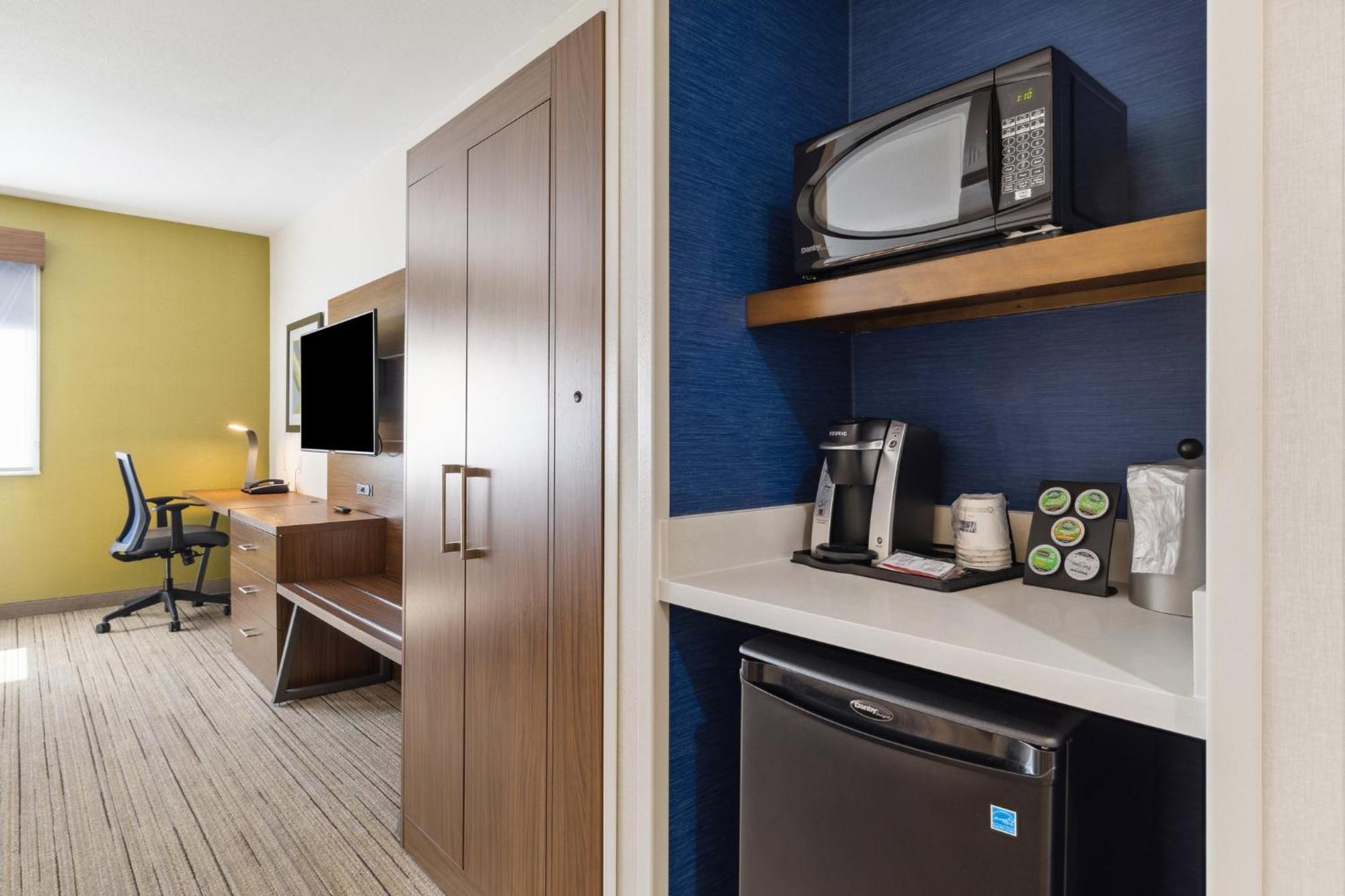 Holiday Inn Express & Suites Mountain View Silicon Valley By Ihg Eksteriør bilde