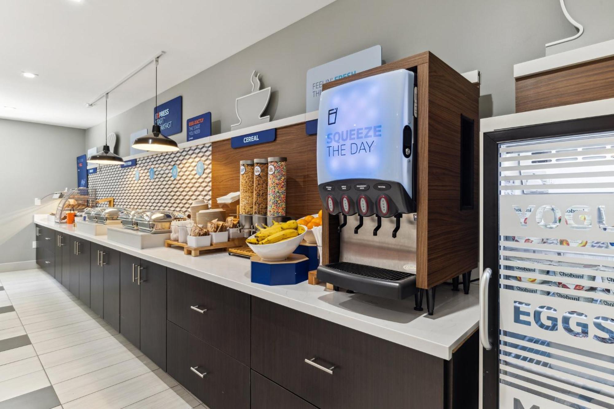 Holiday Inn Express & Suites Mountain View Silicon Valley By Ihg Eksteriør bilde