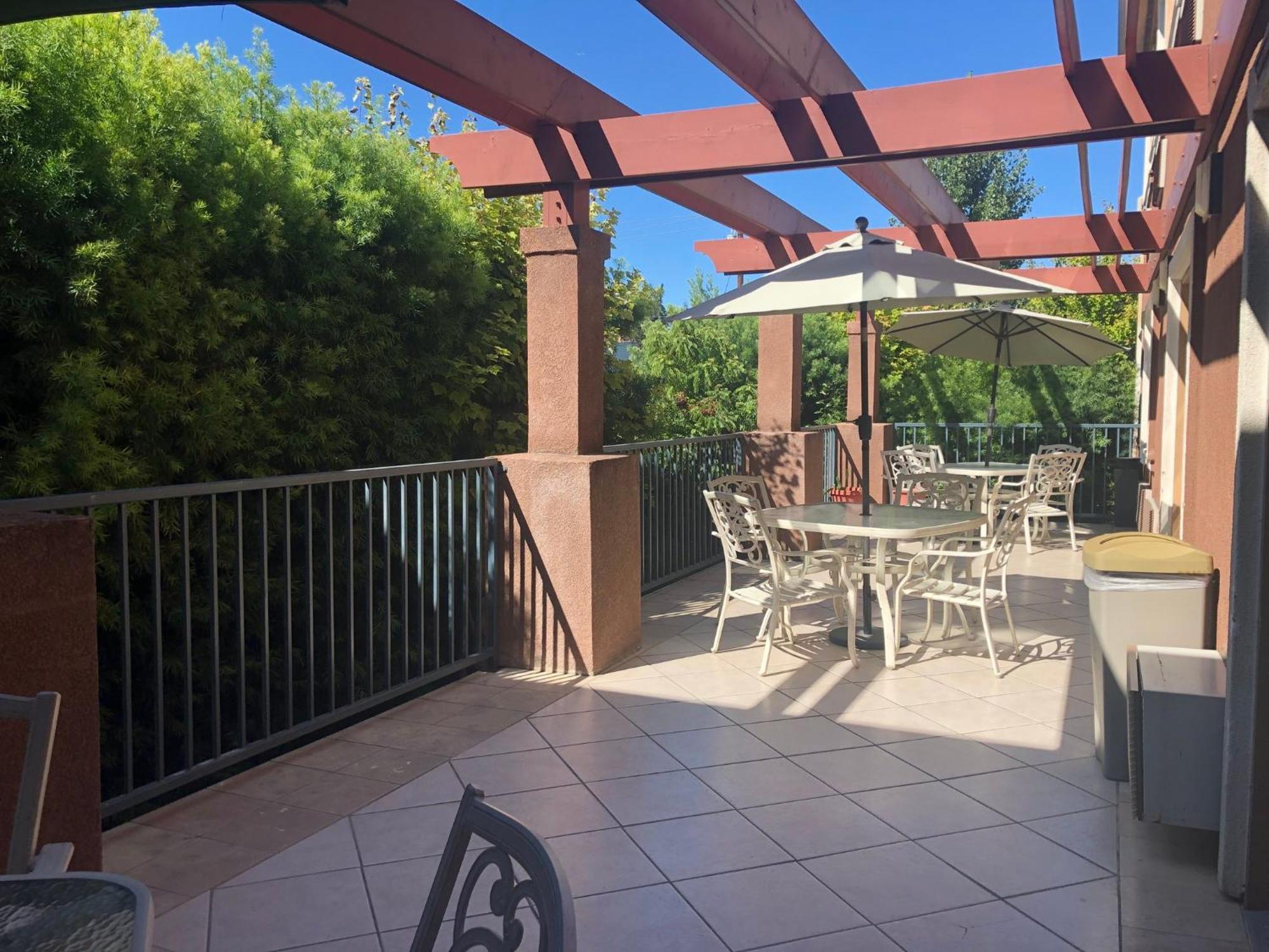 Holiday Inn Express & Suites Mountain View Silicon Valley By Ihg Eksteriør bilde